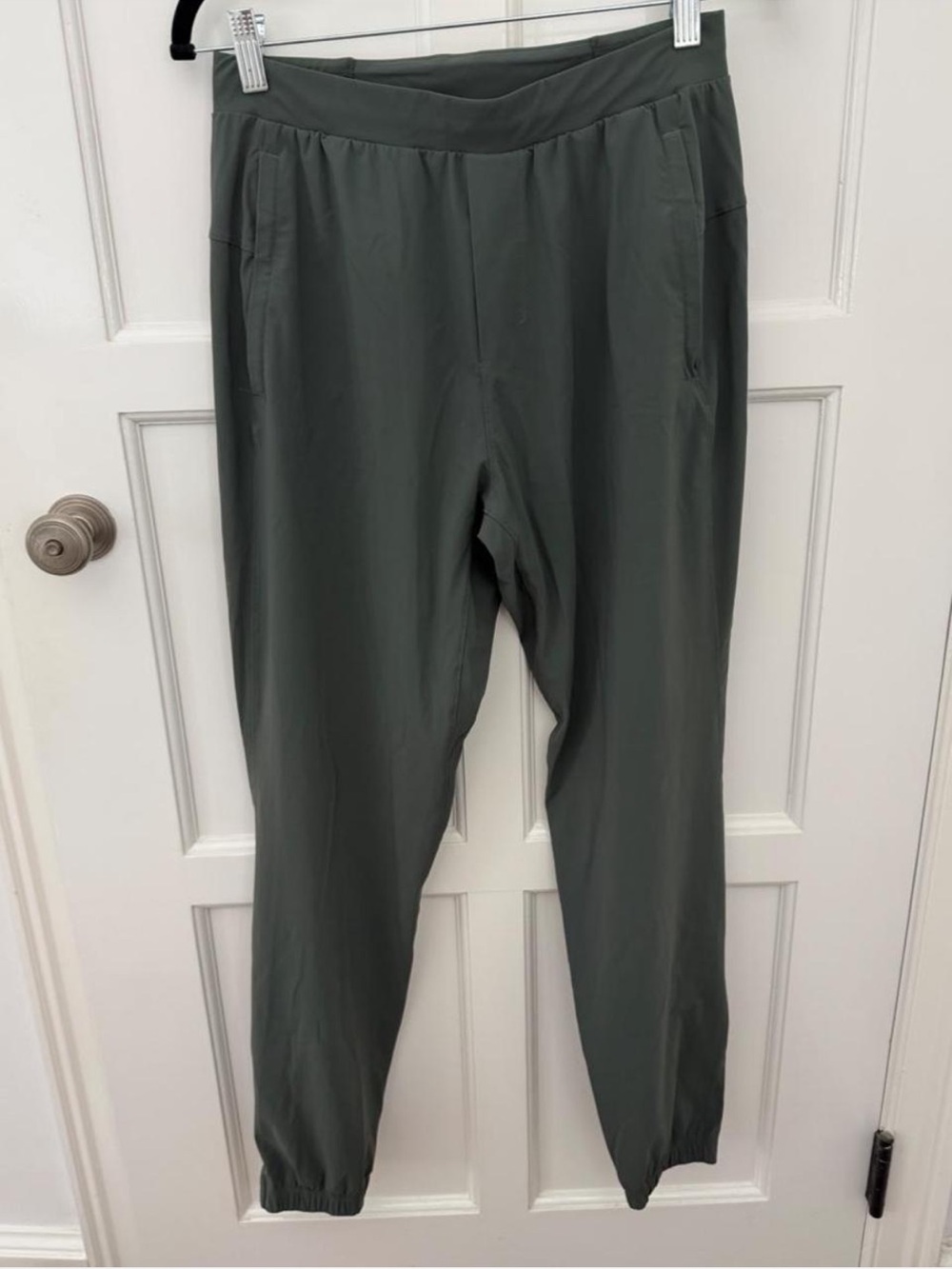lululemon joggers